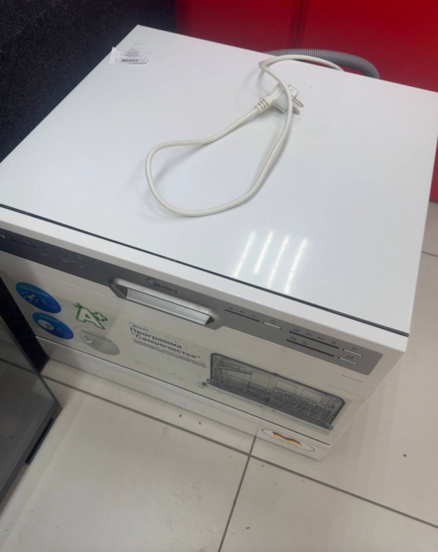 Посудомоечная машина Midea MCFD55200w