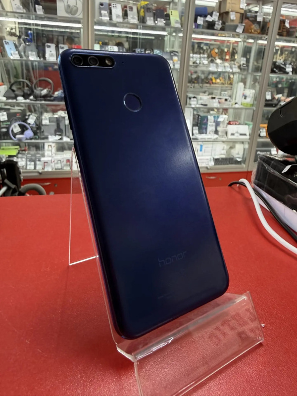 Мобильный телефон Honor 7С
