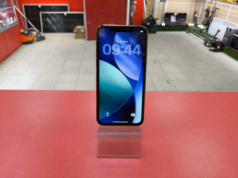 Мобильный телефон Apple iPhone 11 Pro