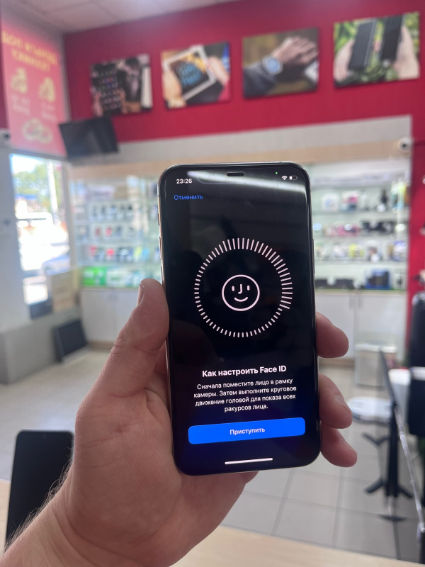 Мобильный телефон Apple iPhone 11 Pro
