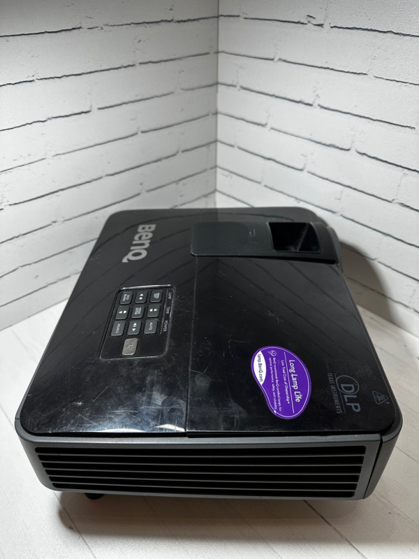 Проектор BenQ MP522