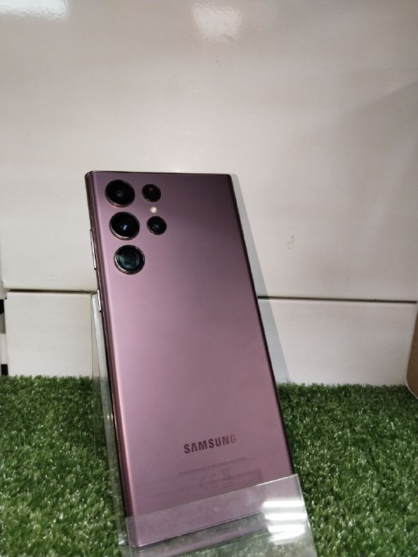 Мобильный телефон Samsung Galaxy S22 Ultra