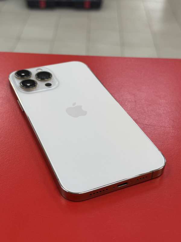 Мобильный телефон Apple iPhone 13 Pro Max