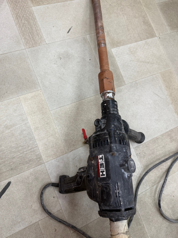 Установка алмазного бурения TEH TCD8130